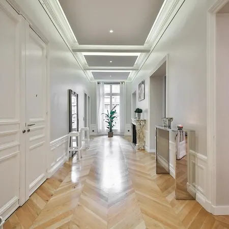 Location 1 An-4 Chambres-familial-premium-paris 16 Parijs